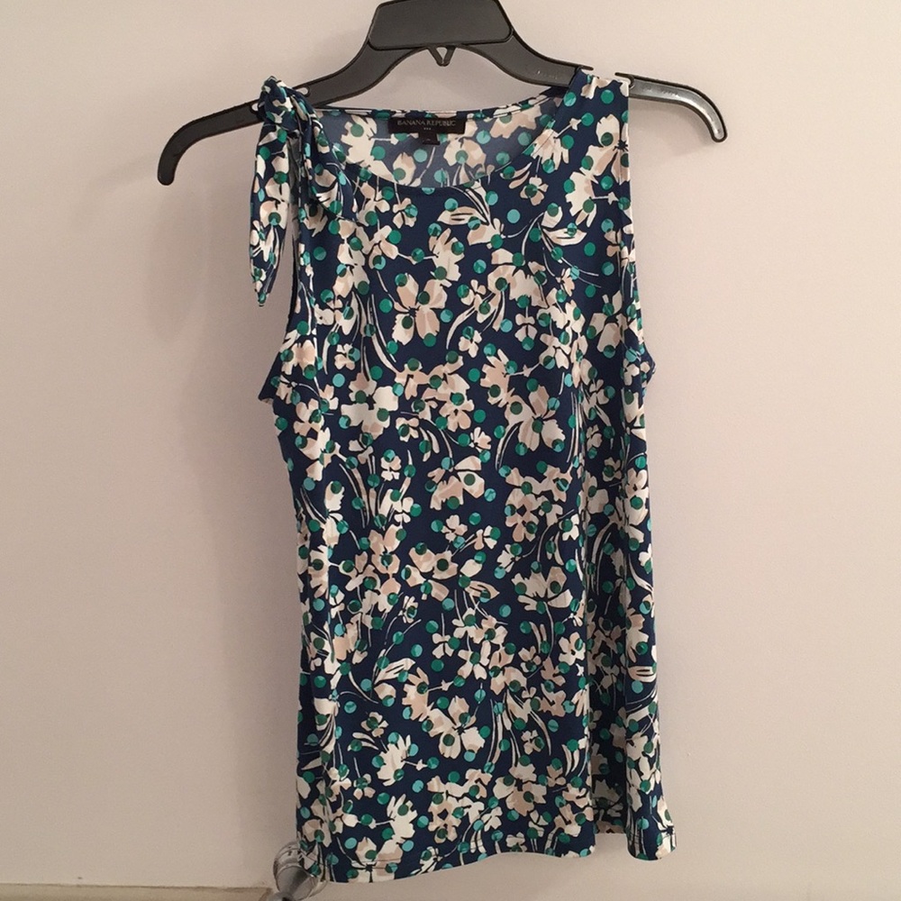 Banana Republic tank top